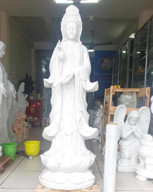tượng quan âm bằng đá