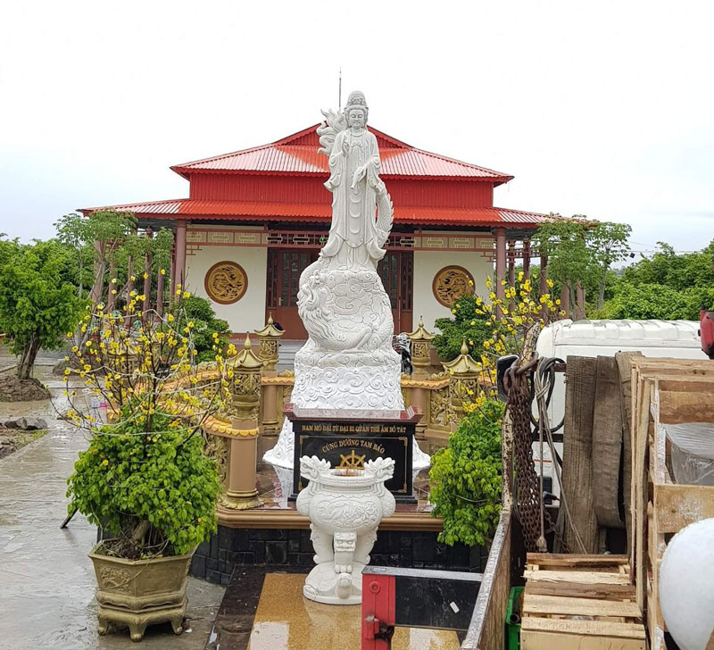 Lắp đặt tượng Quan Âm Nam Hải và tượng Phổ Hiền Bồ Tát – Văn Thù Bồ Tát