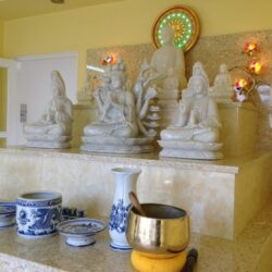 Nguyên tắc đặt bàn thờ Phật đơn giản tại gia