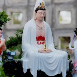 Bồ-tát từ quả hướng nhân: Diệu Âm, Quan Âm, Phổ Hiền